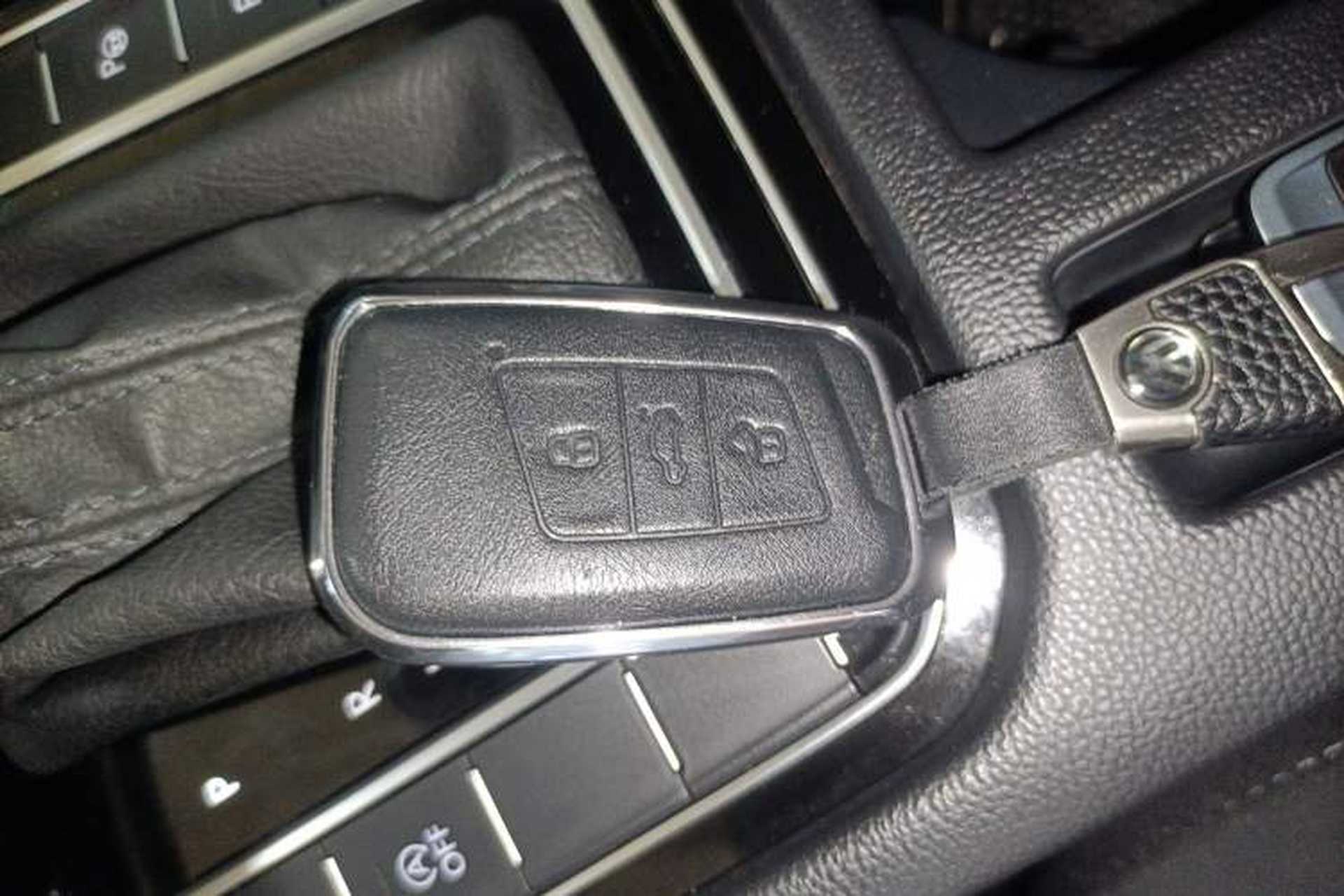 Used Volkswagen FAW-Volkswagen CC 2021 380TSI Striking Edition Interior 1