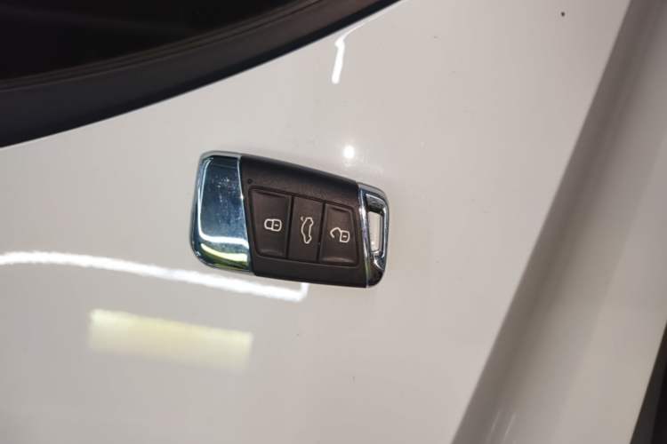 Used Volkswagen FAW-Volkswagen CC 2021 330TSI Ignite Edition Interior 1