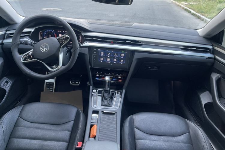 Used Volkswagen FAW-Volkswagen CC 2021 380TSI Striking Edition Interior 1