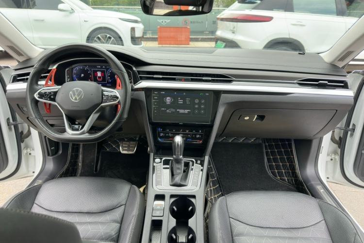 Used Volkswagen FAW-Volkswagen CC 2021 380TSI Striking Edition Interior 1