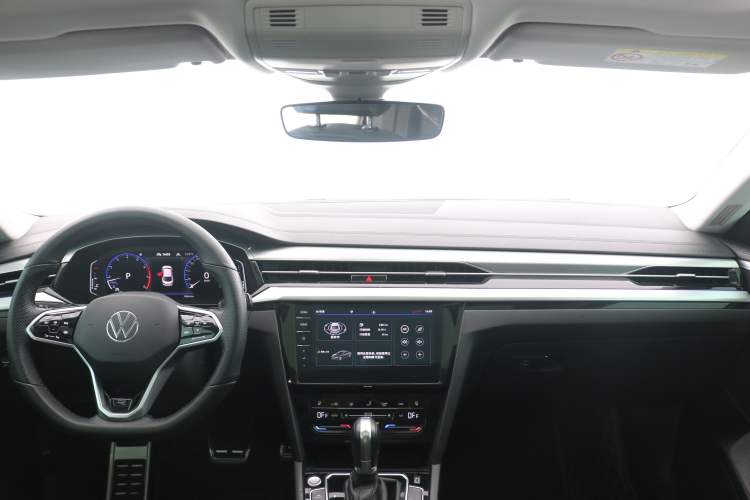 Used Volkswagen FAW-Volkswagen CC 2021 380TSI Striking Edition Interior 1