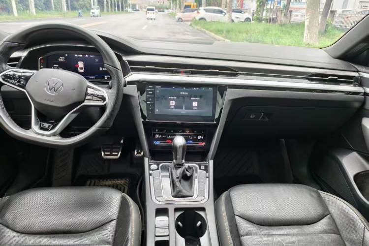 Used Volkswagen FAW-Volkswagen CC 2021 330TSI Launch Edition Interior 1
