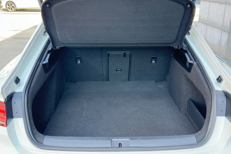 Used Volkswagen FAW-Volkswagen CC 2021 380TSI Striking Edition Interior 10