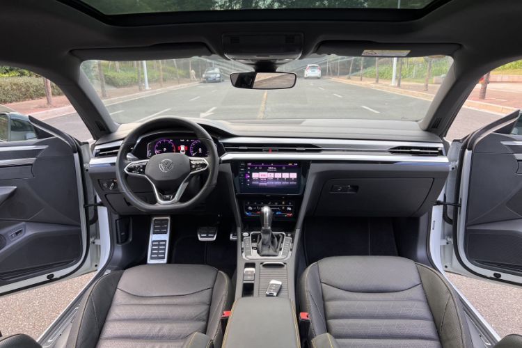 Used Volkswagen FAW-Volkswagen CC 2021 380TSI Striking Edition Interior 10