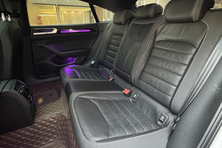 Used Volkswagen FAW-Volkswagen CC 2021 380TSI Striking Edition Interior 2