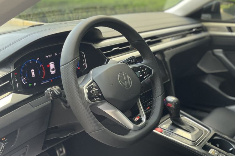 Used Volkswagen FAW-Volkswagen CC 2021 380TSI Striking Edition Interior 2