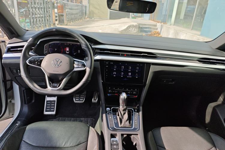 Used Volkswagen FAW-Volkswagen CC 2021 380TSI Striking Edition Interior 2
