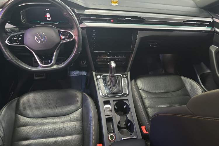 Used Volkswagen FAW-Volkswagen CC 2021 380TSI Striking Edition Interior 2