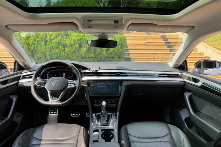 Used Volkswagen FAW-Volkswagen CC 2021 380TSI Striking Edition Interior 2