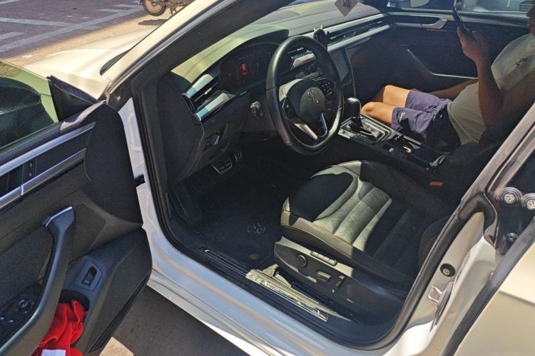 Used Volkswagen FAW-Volkswagen CC 2021 380TSI Striking Edition Interior 3