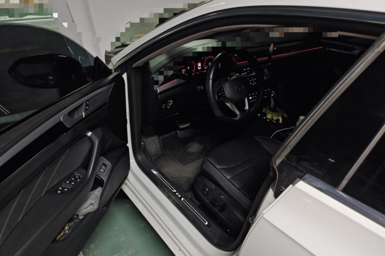 Used Volkswagen FAW-Volkswagen CC 2021 380TSI Striking Edition Interior 3