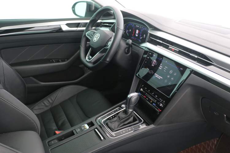 Used Volkswagen FAW-Volkswagen CC 2021 380TSI Striking Edition Interior 3