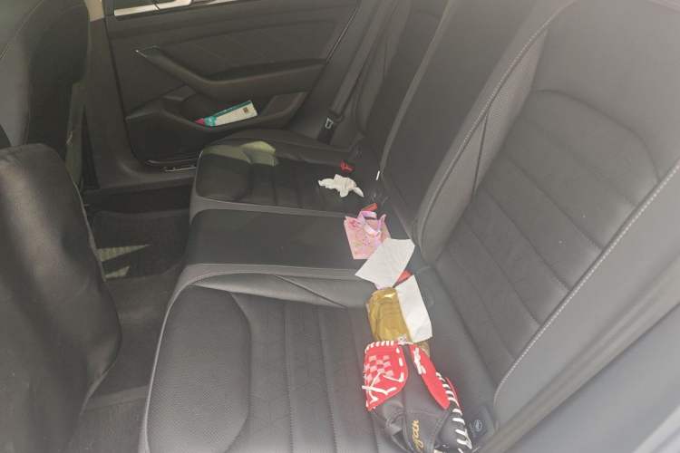 Used Volkswagen FAW-Volkswagen CC 2021 Estate Car 380TSI Vizion Edition Interior 4