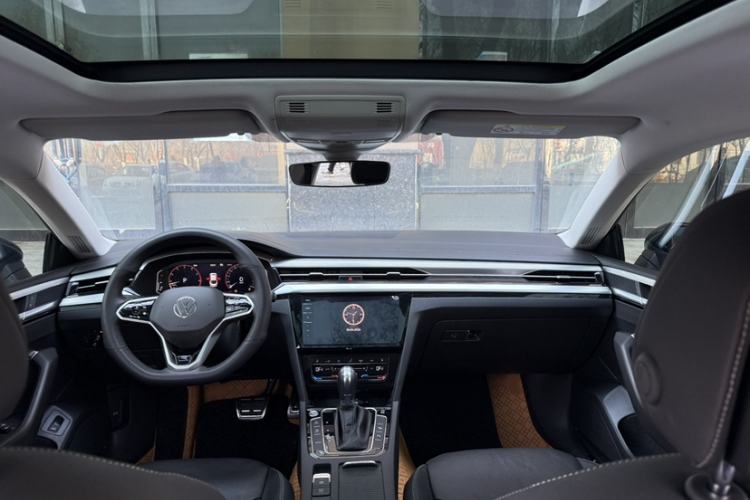 Used Volkswagen FAW-Volkswagen CC 2021 380TSI Striking Edition Interior 5