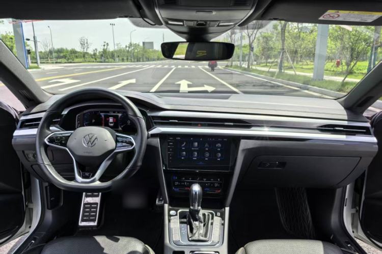 Used Volkswagen FAW-Volkswagen CC 2021 380TSI Striking Edition Interior 5