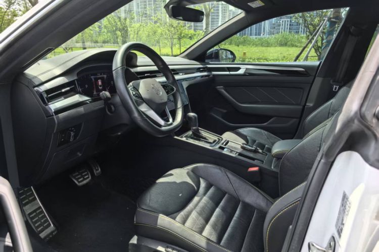 Used Volkswagen FAW-Volkswagen CC 2021 380TSI Striking Edition Interior 6