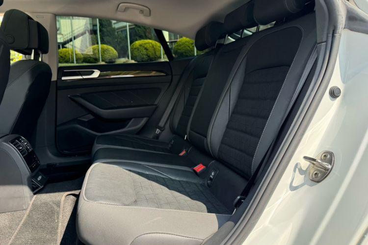 Used Volkswagen FAW-Volkswagen CC 2021 380TSI Striking Edition Interior 6