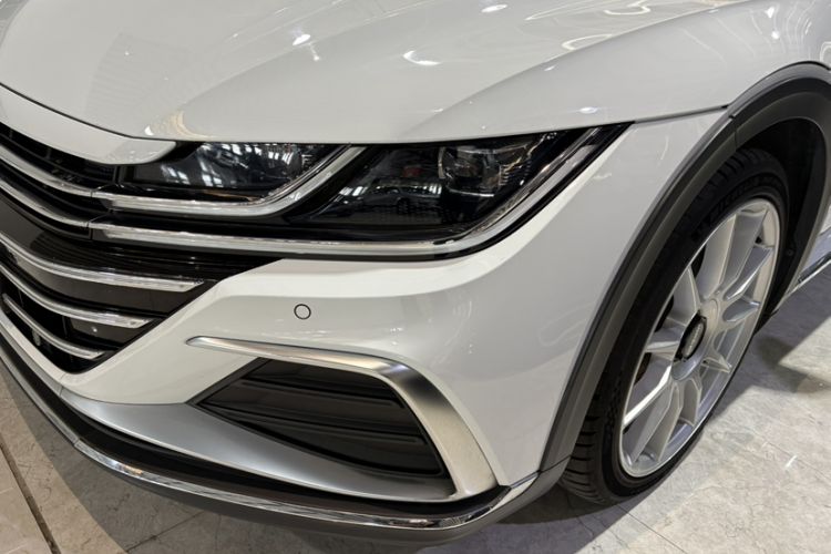 Used Volkswagen FAW-Volkswagen CC 2021 Estate Car 330TSI Hunter Vision Edition Left Front Headlight