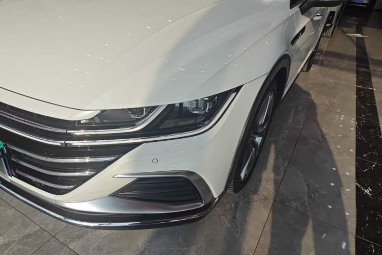 Used Volkswagen FAW-Volkswagen CC 2021 Estate Car 380TSI Vizion Edition Left Front Headlight
