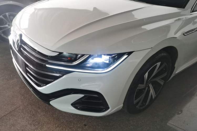 Used Volkswagen FAW-Volkswagen CC 2021 330TSI Ignite Edition Left Front Headlight