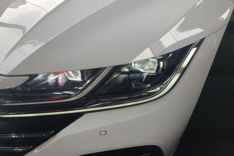 Used Volkswagen FAW-Volkswagen CC 2021 380TSI Striking Edition Left Front Headlight