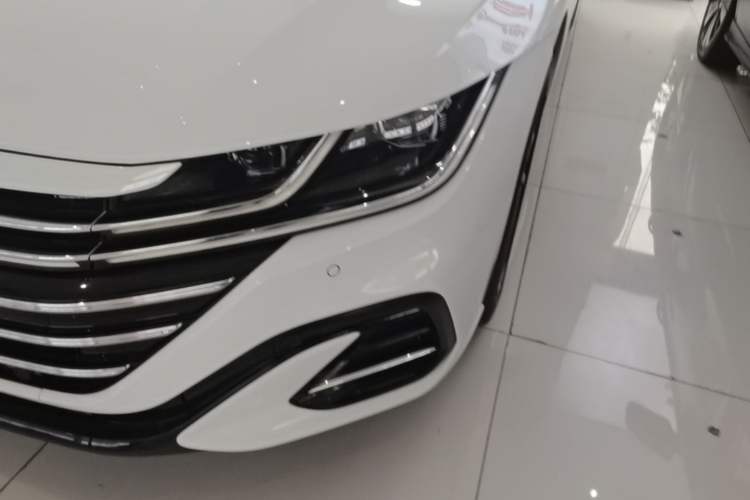 Used Volkswagen FAW-Volkswagen CC 2021 380TSI Striking Edition Left Front Headlight