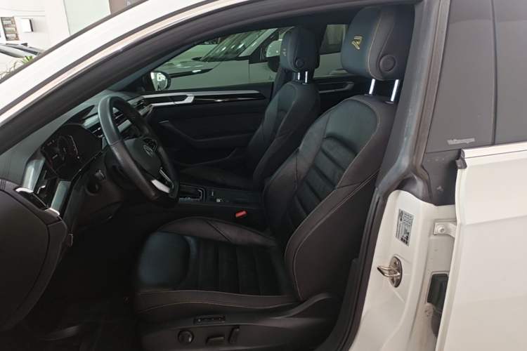 Used Volkswagen FAW-Volkswagen CC 2021 380TSI Striking Edition Left Front Seat