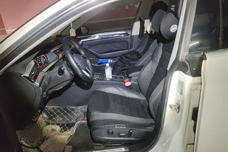 Used Volkswagen FAW-Volkswagen CC 2021 380TSI Striking Edition Left Front Seat
