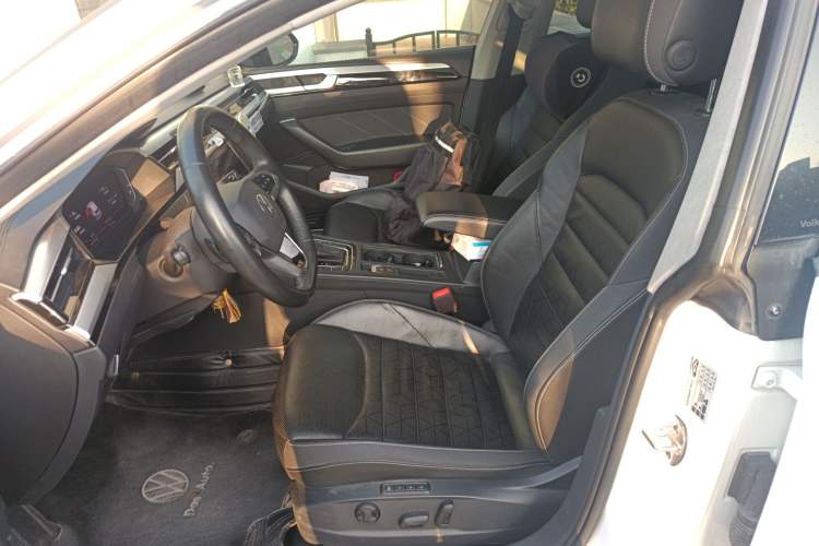 Used Volkswagen FAW-Volkswagen CC 2021 Estate Car 380TSI Vizion Edition Left Front Seat