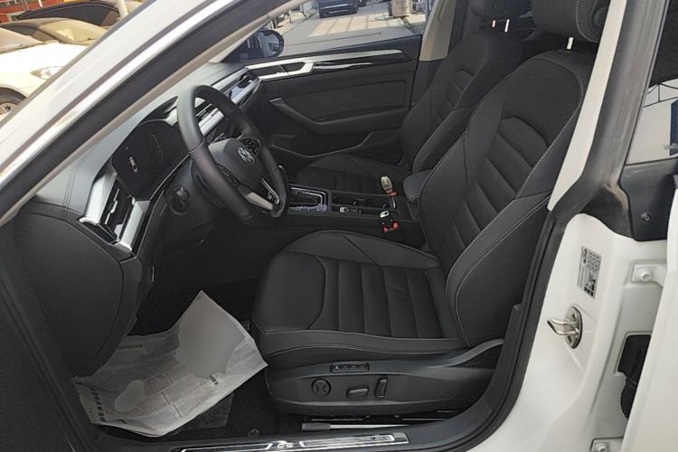 Used Volkswagen FAW-Volkswagen CC 2021 380TSI Striking Edition Left Front Seat