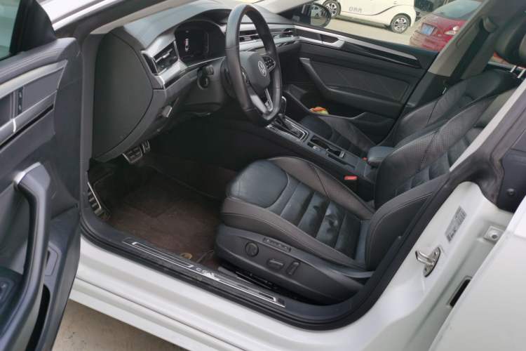 Used Volkswagen FAW-Volkswagen CC 2021 380TSI Striking Edition Left Front Seat