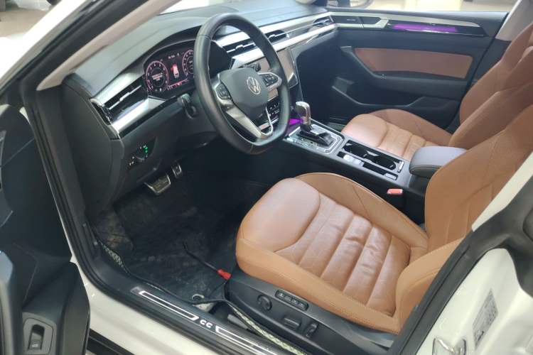 Used Volkswagen FAW-Volkswagen CC 2021 Estate Car 380TSI Vizion Edition Left Front Seat