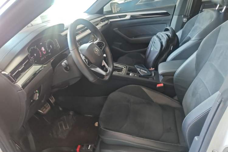 Used Volkswagen FAW-Volkswagen CC 2021 330TSI Ignite Edition Left Front Seat