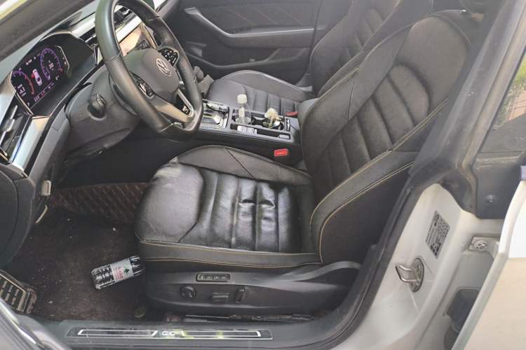 Used Volkswagen FAW-Volkswagen CC 2021 380TSI Striking Edition 30th Anniversary Model Left Front Seat