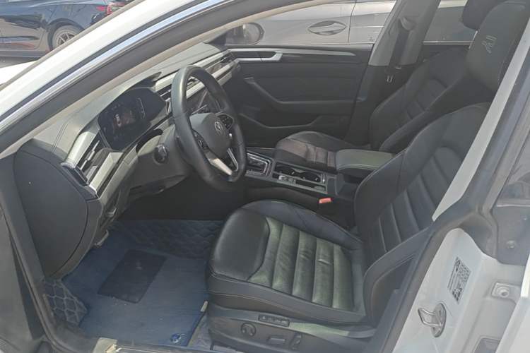 Used Volkswagen FAW-Volkswagen CC 2021 380TSI Striking Edition Left Front Seat