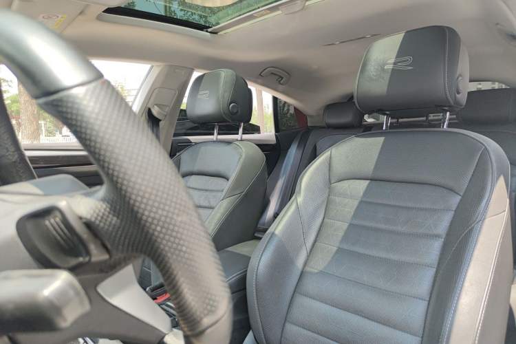 Used Volkswagen FAW-Volkswagen CC 2021 380TSI Striking Edition Left Front Seat