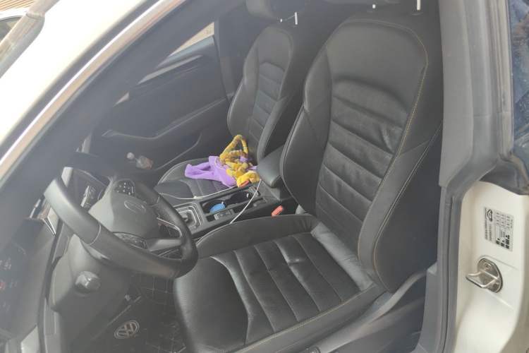 Used Volkswagen FAW-Volkswagen CC 2021 380TSI Striking Edition Left Front Seat