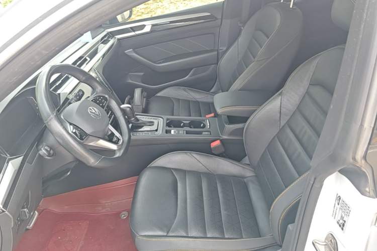 Used Volkswagen FAW-Volkswagen CC 2021 380TSI Striking Edition Left Front Seat