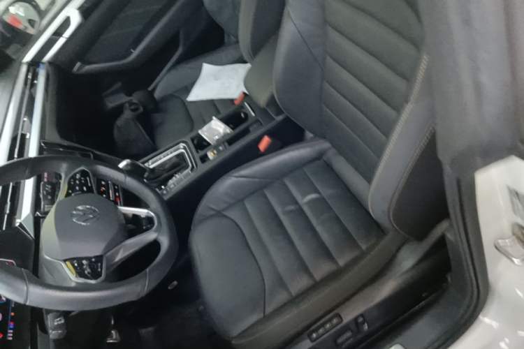 Used Volkswagen FAW-Volkswagen CC 2021 380TSI Striking Edition Left Front Seat