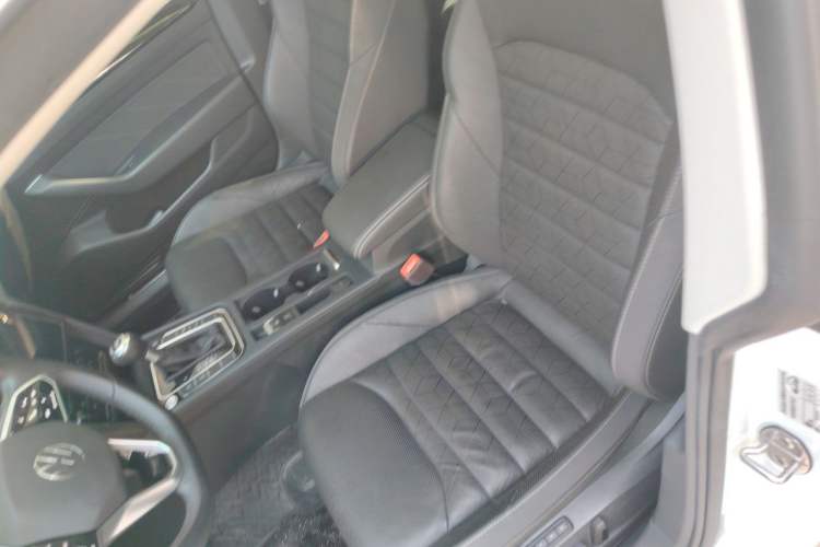 Used Volkswagen FAW-Volkswagen CC 2021 380TSI Striking Edition Left Front Seat