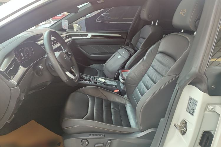 Used Volkswagen FAW-Volkswagen CC 2021 380TSI Striking Edition Left Front Seat