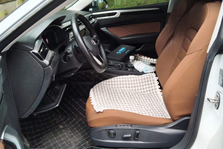 Used Volkswagen FAW-Volkswagen CC 2021 Estate Car 380TSI Vizion Edition Left Front Seat