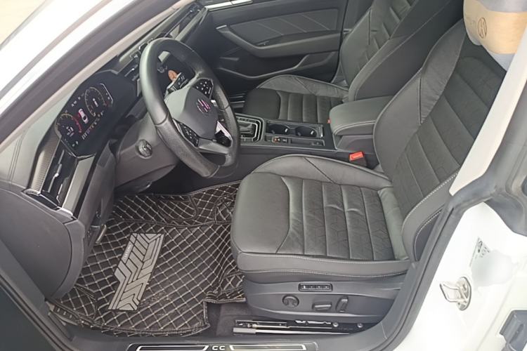 Used Volkswagen FAW-Volkswagen CC 2021 380TSI Striking Edition Left Front Seat