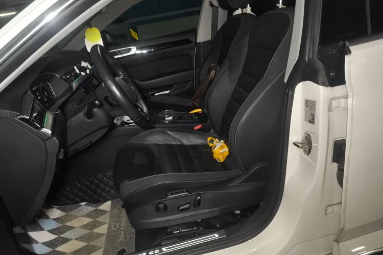 Used Volkswagen FAW-Volkswagen CC 2021 380TSI Brilliant Edition Left Front Seat