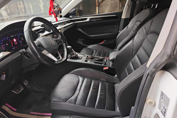 Used Volkswagen FAW-Volkswagen CC 2021 380TSI Striking Edition Left Front Seat