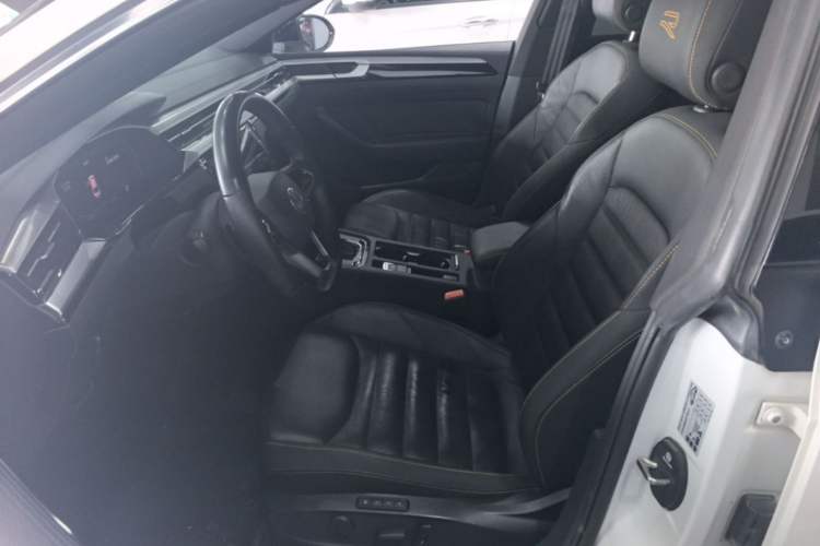 Used Volkswagen FAW-Volkswagen CC 2021 380TSI Striking Edition Left Front Seat