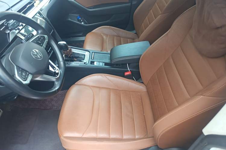 Used Volkswagen FAW-Volkswagen CC 2021 Estate Car 380TSI Vizion Edition Left Front Seat
