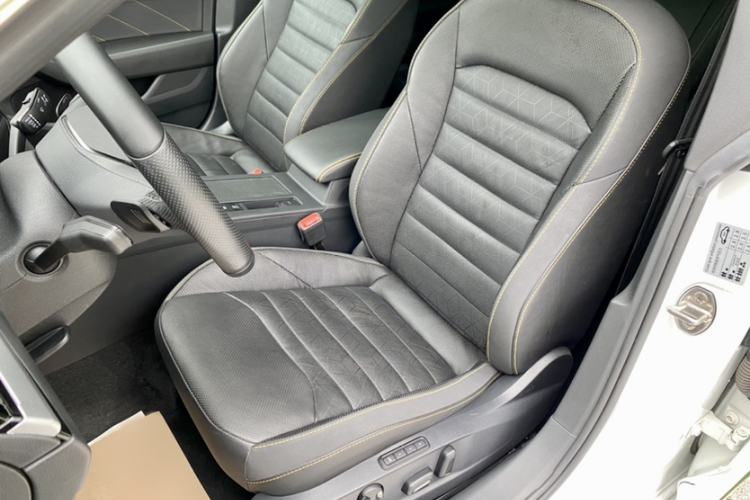 Used Volkswagen FAW-Volkswagen CC 2021 380TSI Striking Edition Left Front Seat