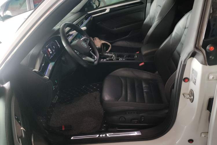 Used Volkswagen FAW-Volkswagen CC 2021 380TSI Striking Edition Left Front Seat