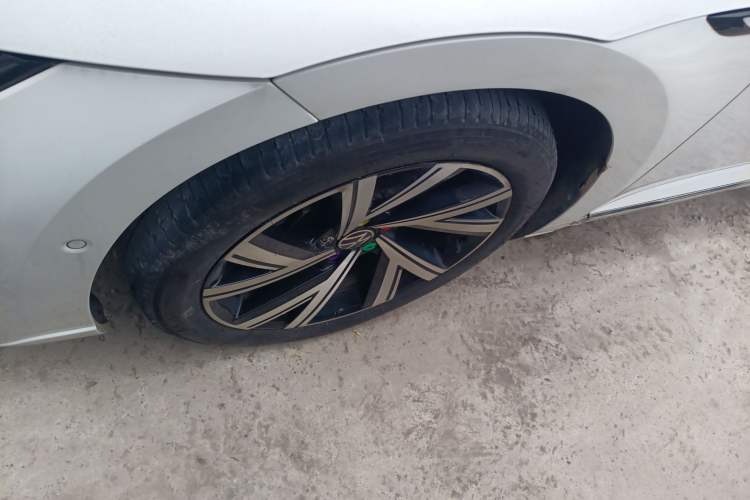 Used Volkswagen FAW-Volkswagen CC 2021 380TSI Striking Edition Left Front Wheel Hub